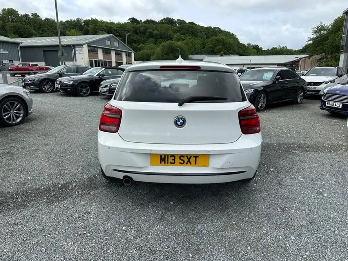 2014-bmw-1-series-20td-116d-sport-116bhp-ss-sports-hatch-5d-big-4