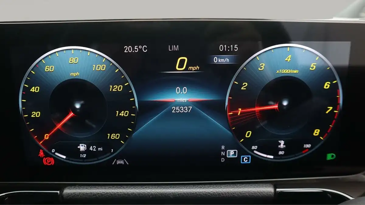 2021-mercedes-benz-gla-class-13-gla-180-amg-line-premium-1332cc-big-10