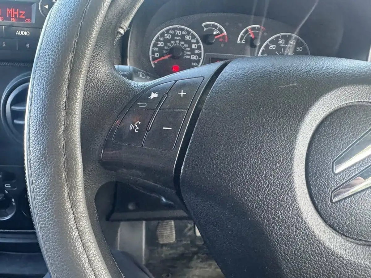 2015-citroen-nemo-13td-enterprise-panel-big-39
