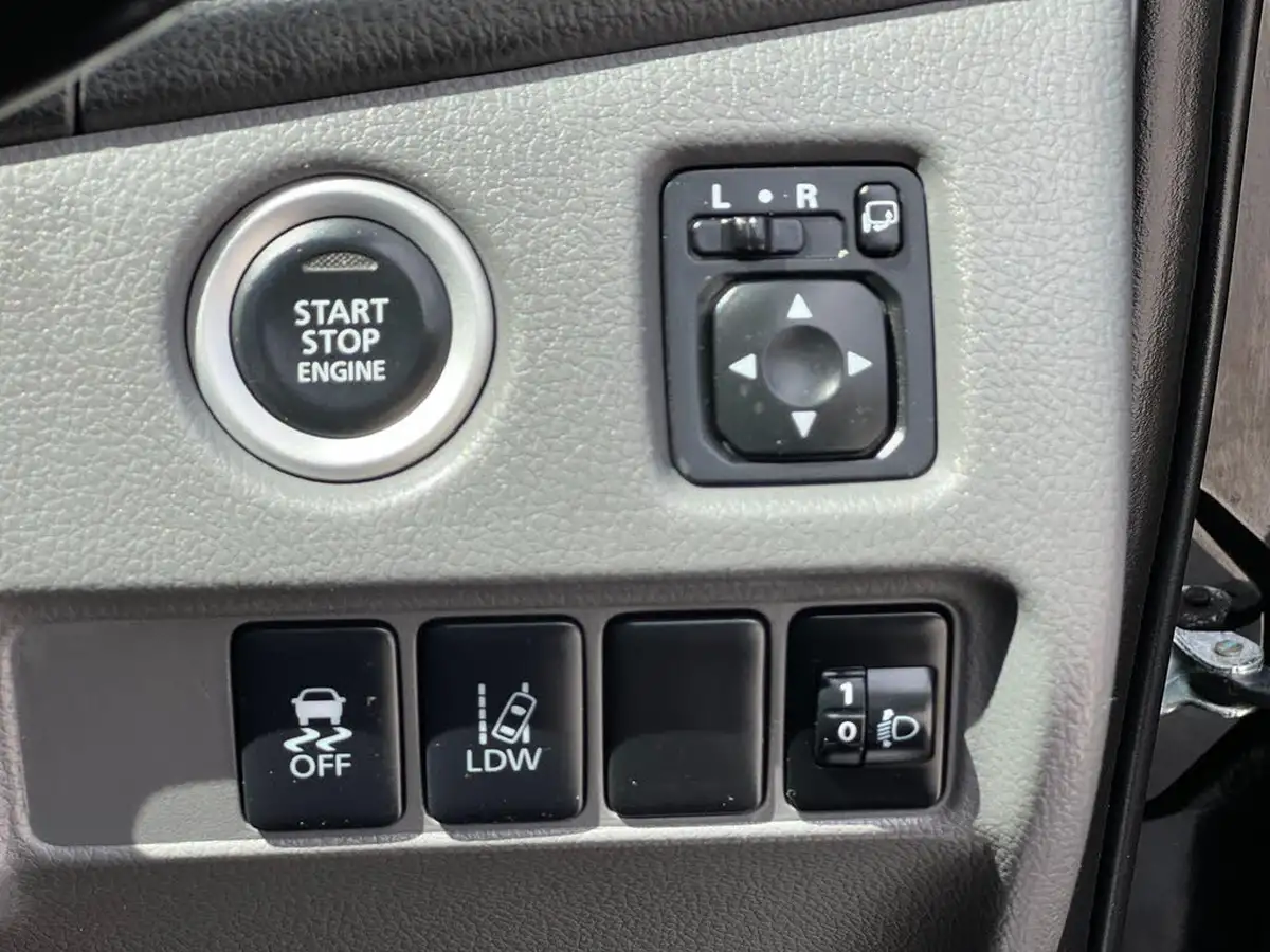 2018-mitsubishi-l200-24di-d-barbarian-eu6b-auto-big-22