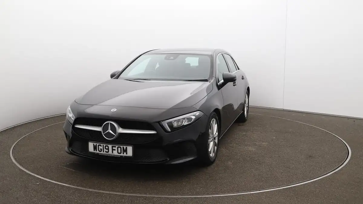 2019-mercedes-benz-a-class-15d-a180d-sport-executive-hatchback-5d-7g-dct-big-37