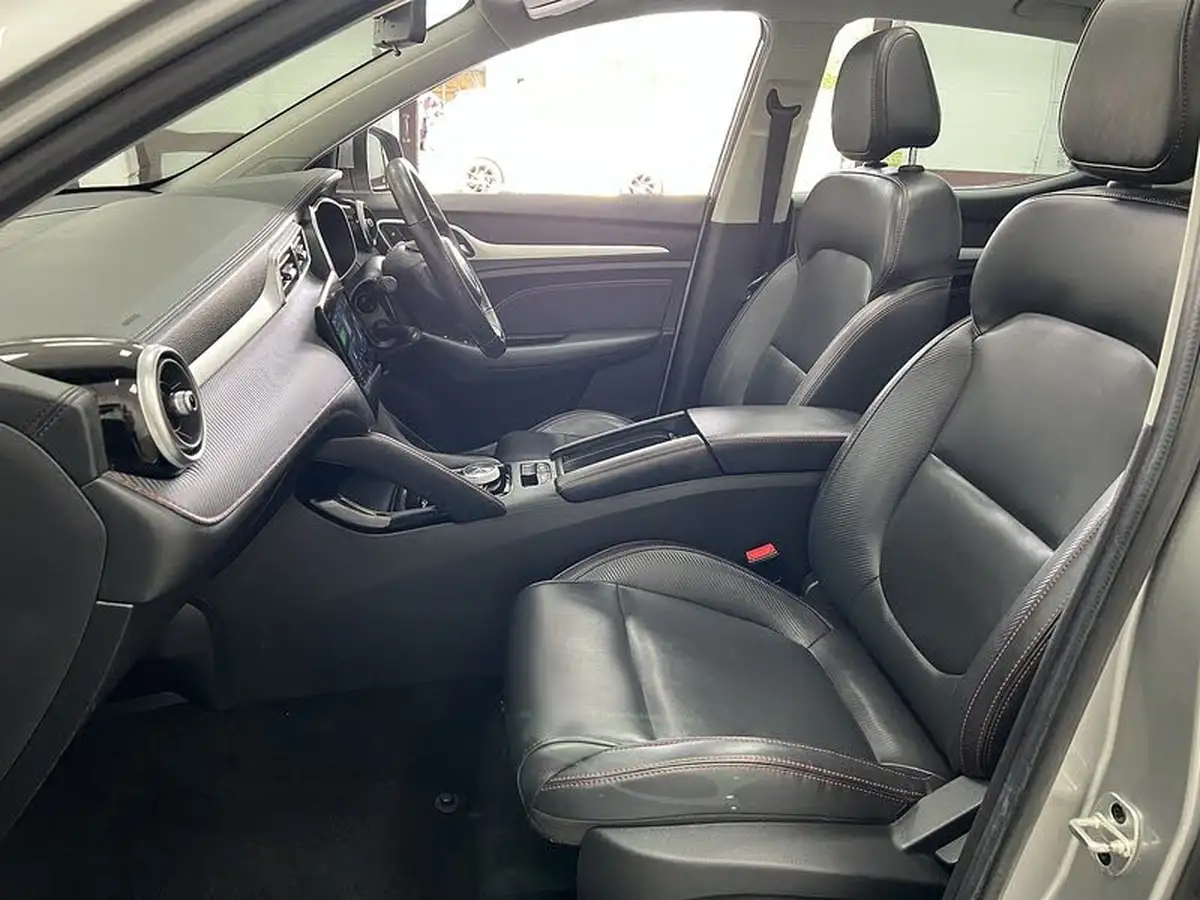 2022-mg-zs-suv-e-trophy-ev-176ps-big-19