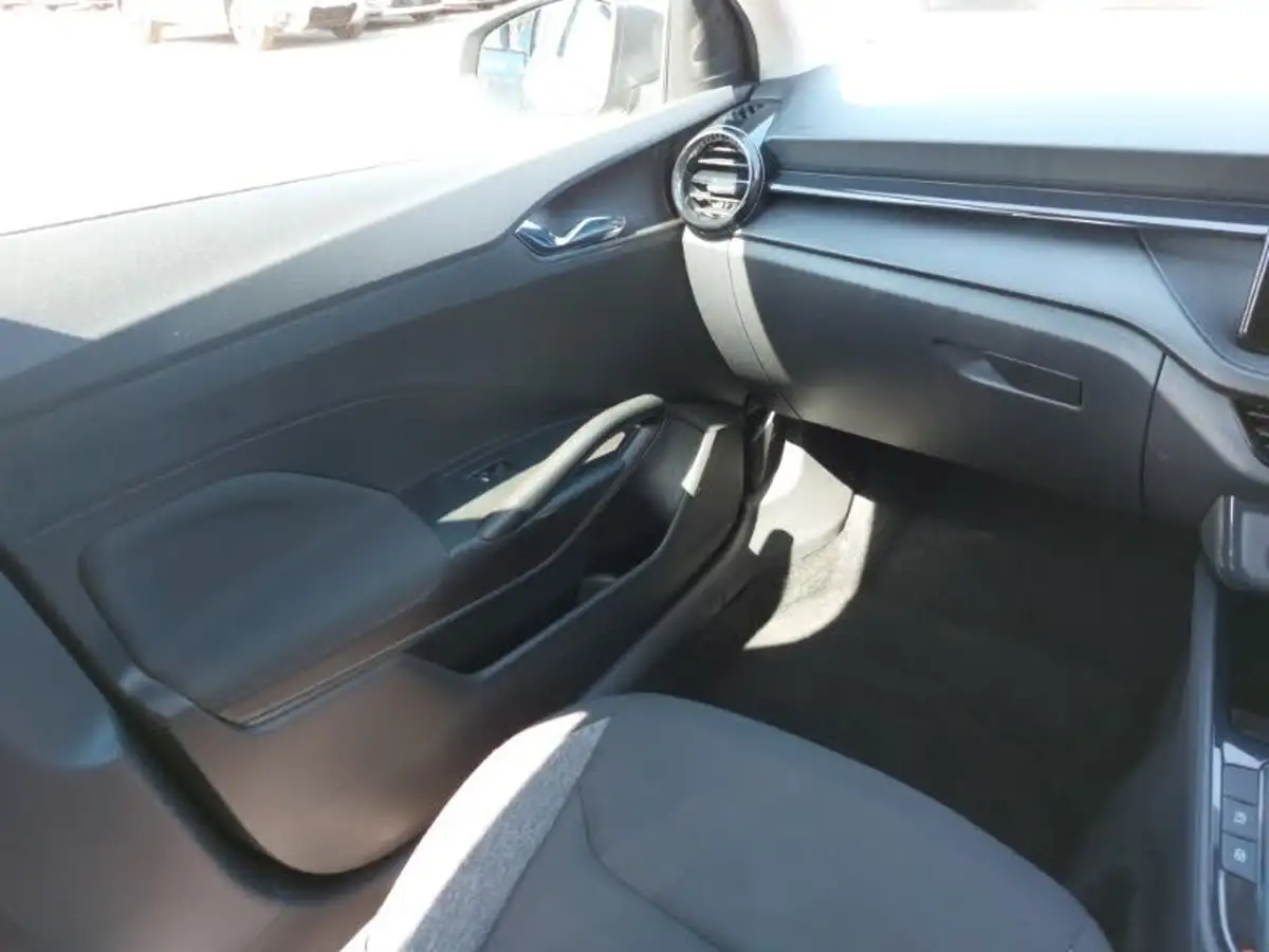 2022-skoda-fabia-10-tsi-se-comfort-109ps-dsg-big-9