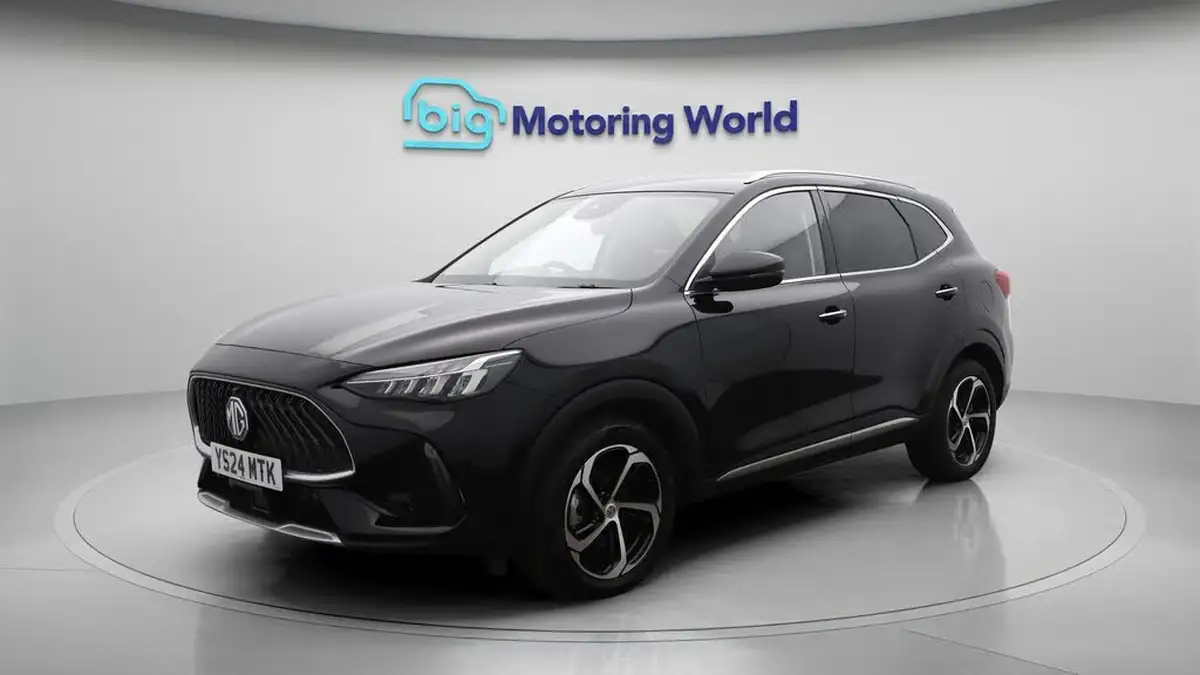 2024-mg-hs-15t-gdi-trophy-162ps-1490cc-big-3