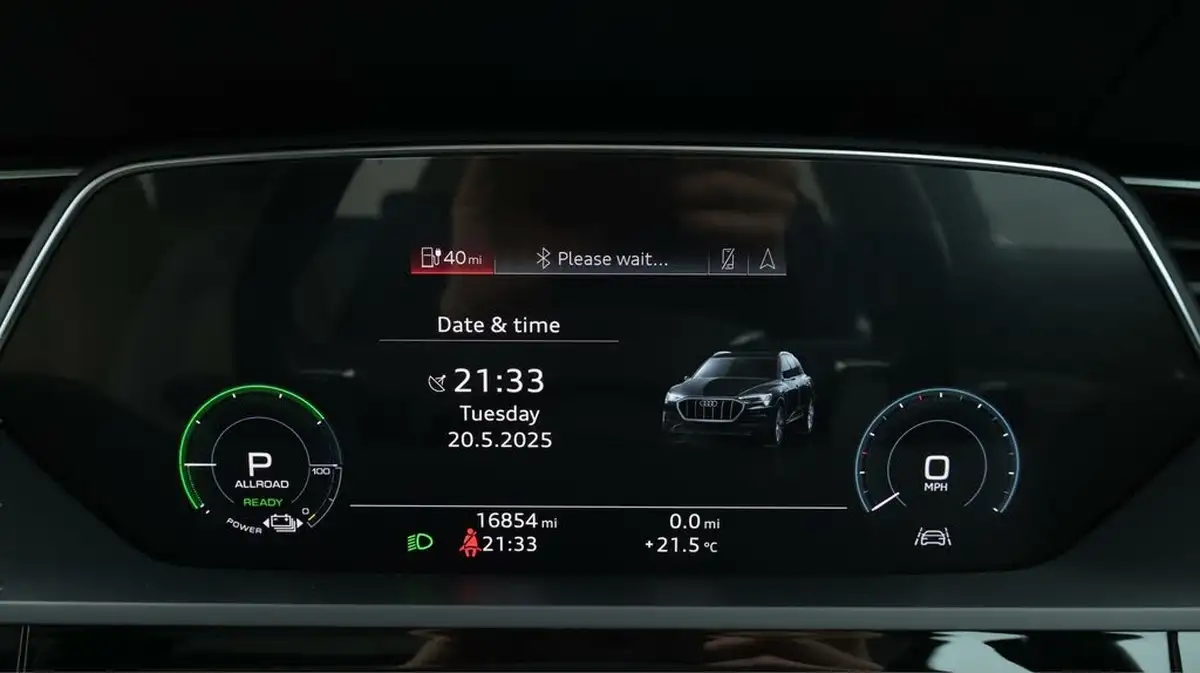2019-audi-e-tron-55e-big-10