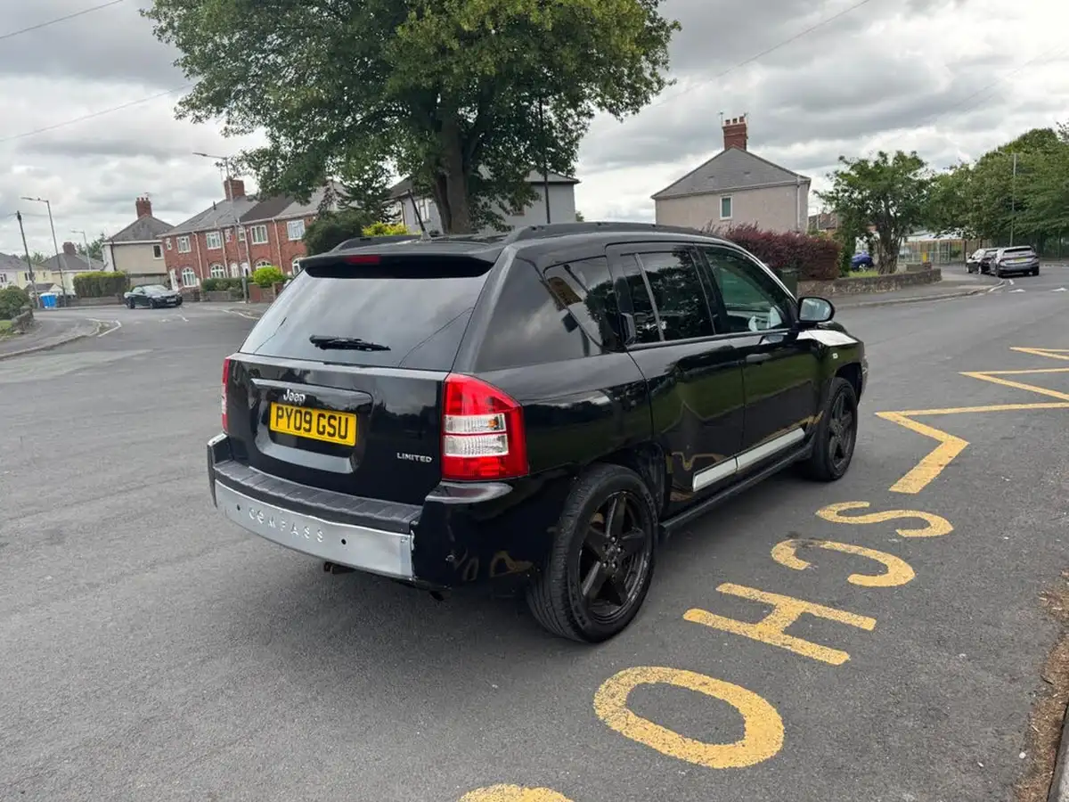 2009-jeep-compass-24-limited-big-14