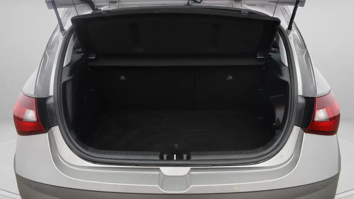 2022-hyundai-i20-10-t-gdi-se-connect-eclutch-imt-big-17