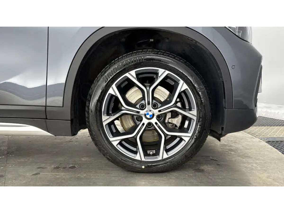 2021-bmw-x1-20-xdrive20i-xline-big-13