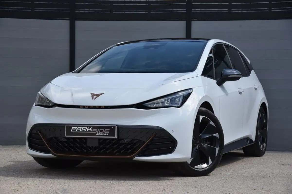 2022-cupra-born-e-v2-204ps-58kwh-big-4