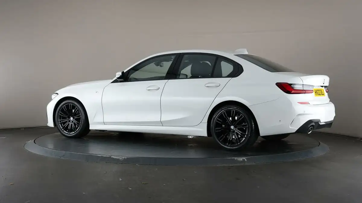 2022-bmw-3-series-20td-320d-m-sport-mht-saloon-4d-big-67
