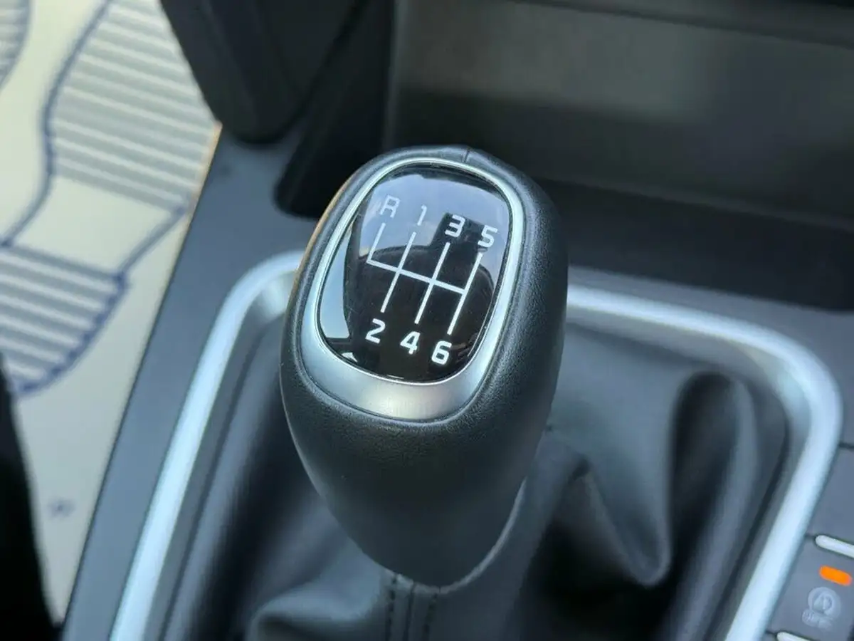 2023-kia-xceed-15-t-gdi-2-158bhp-big-27
