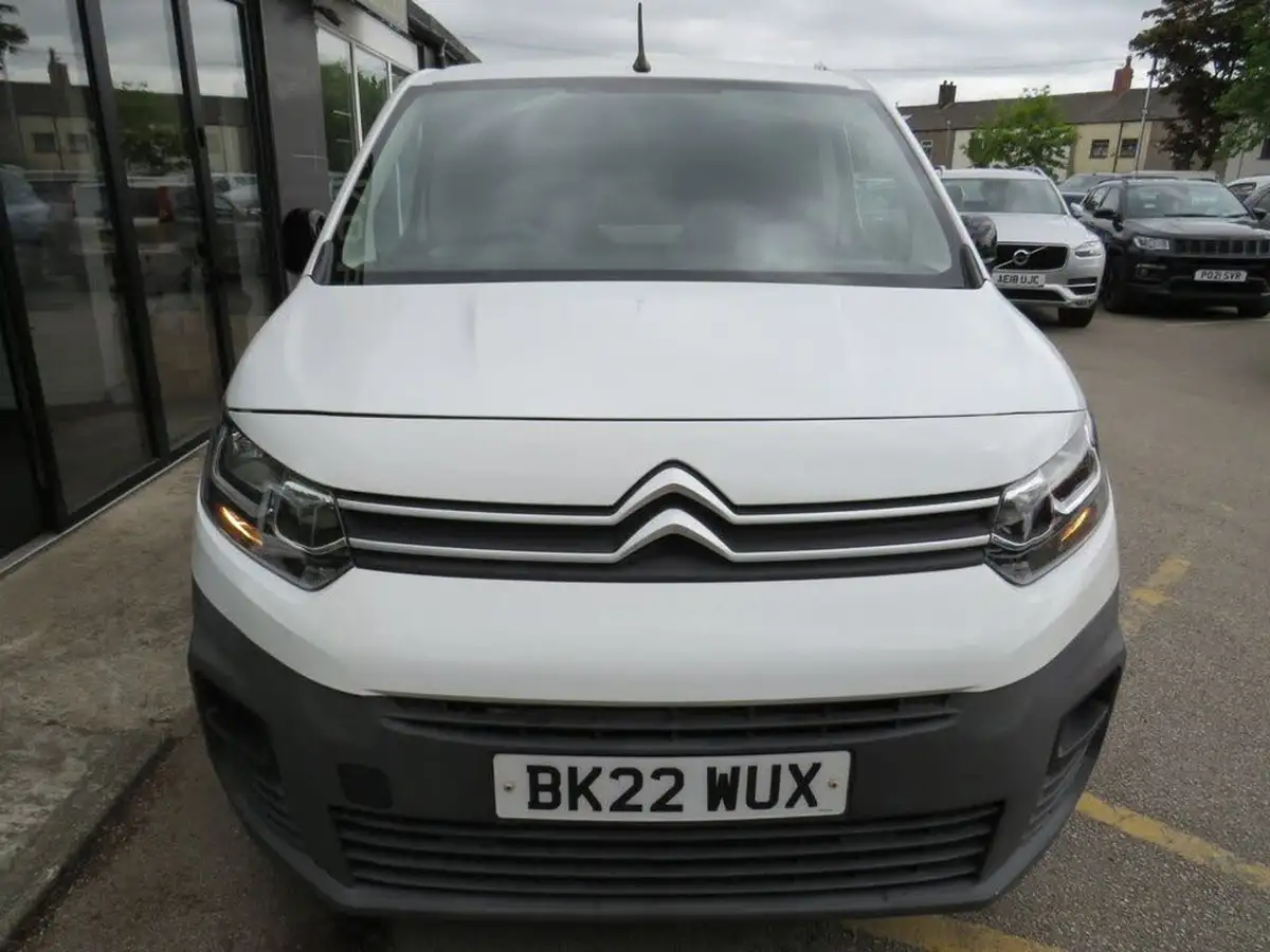 2022-citroen-berlingo-15bluehdi-1000-enterprise-pro-100pseu6d-big-16