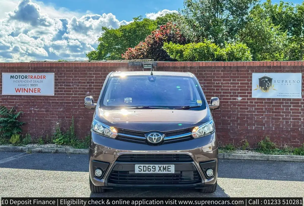 2020-toyota-proace-verso-20d-family-180ps-l0-auto-big-7