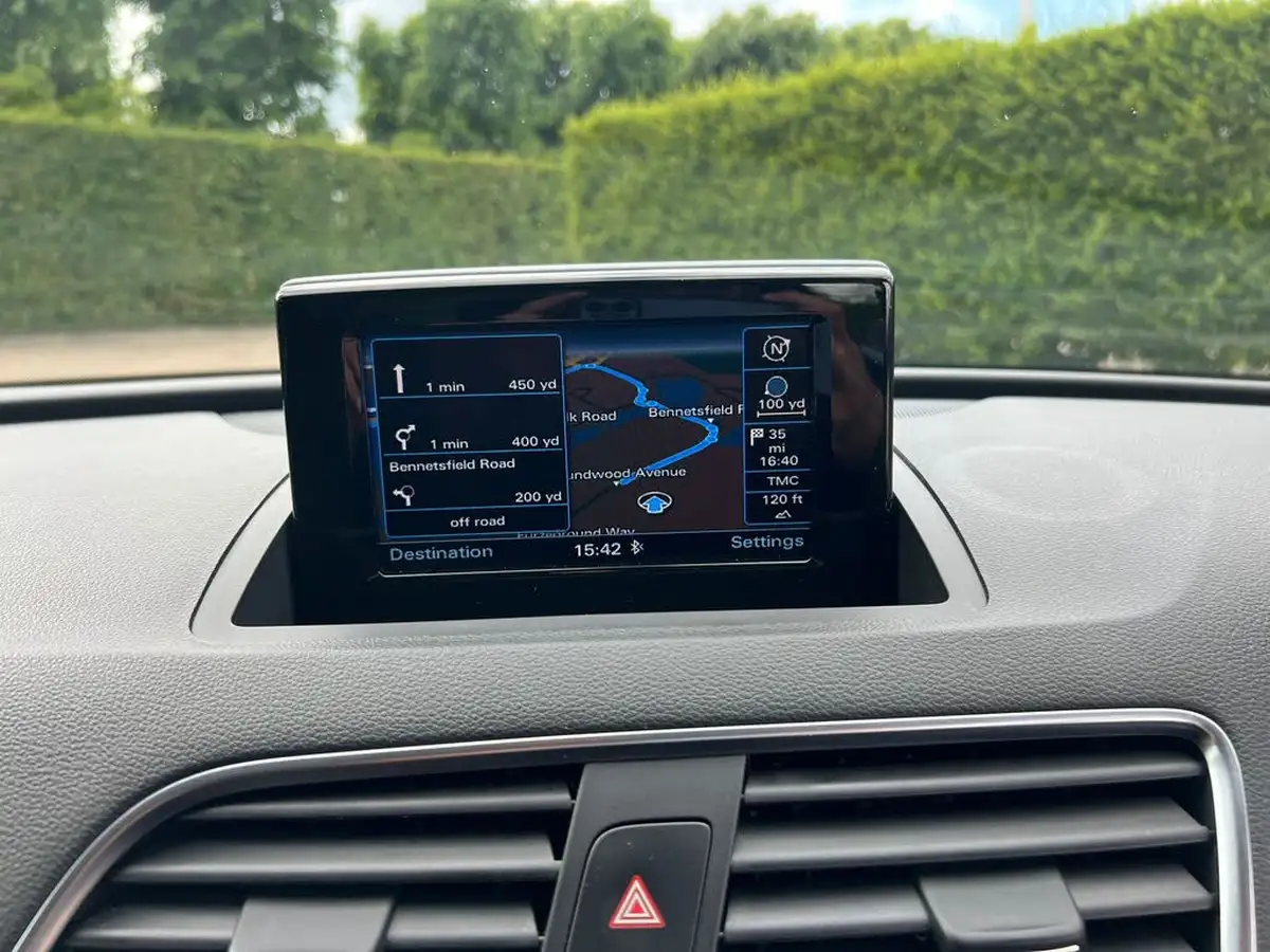 2017-audi-q3-14-tfsi-sport-s-tronic-big-18