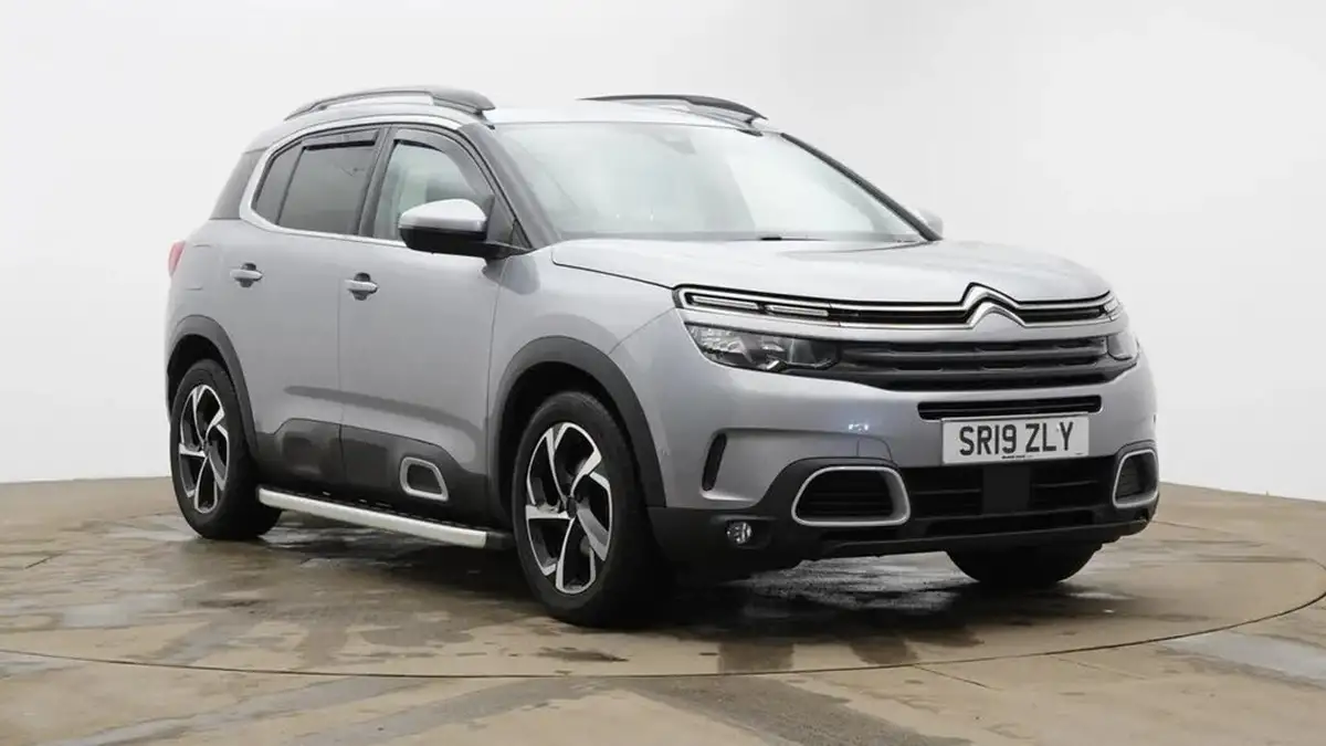 2019-citroen-c5-aircross-15bluehdi-flair-big-0