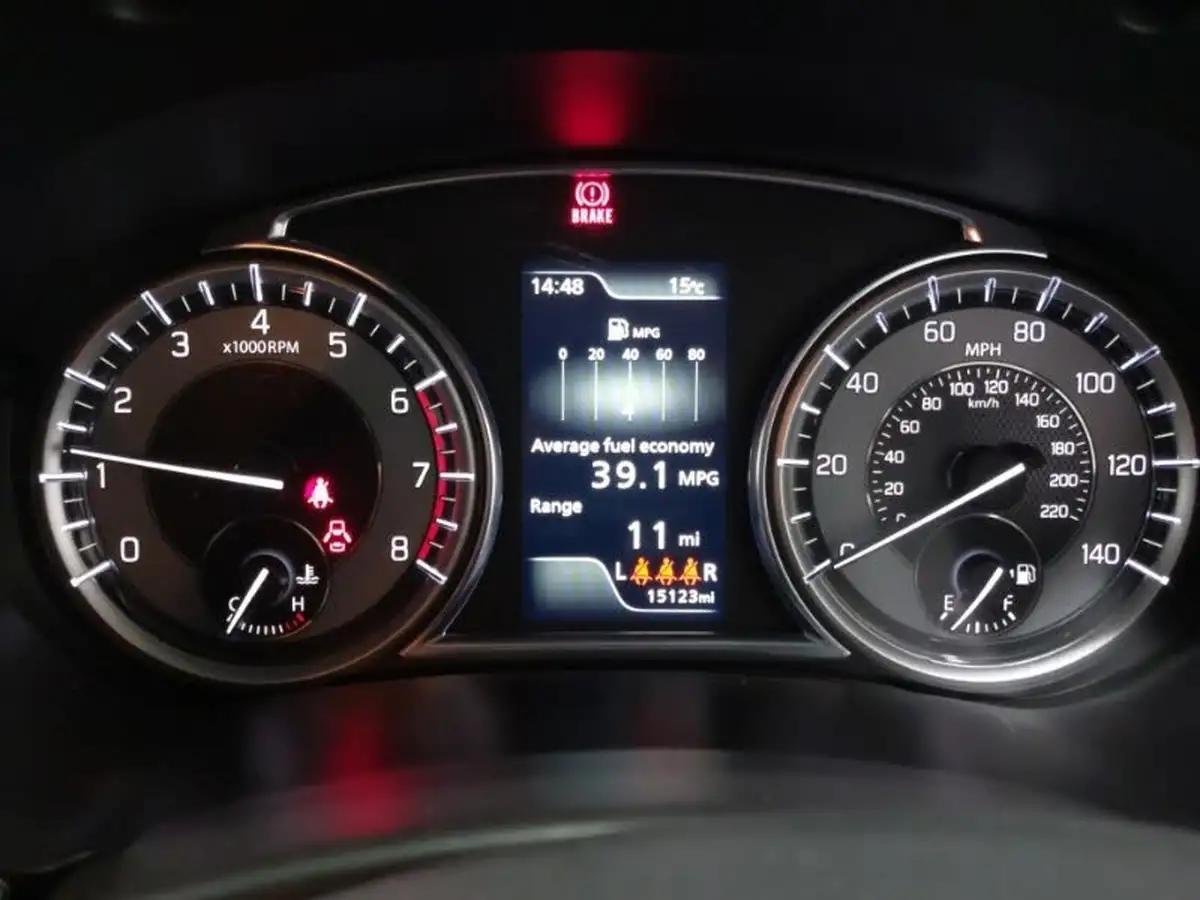 2022-suzuki-vitara-14-boosterjet-sz-t-big-10
