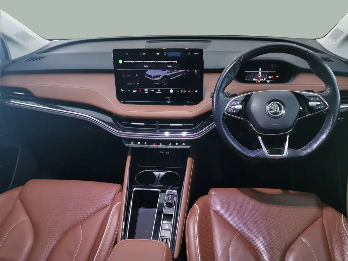 2021-skoda-enyaq-e-60-62-kwh-big-8