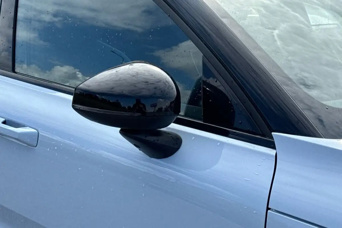 2024-volvo-ex30-e-twin-ultra-big-18