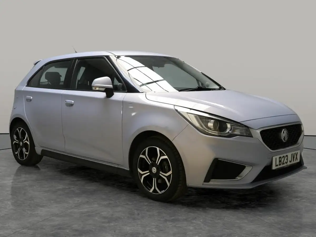2023-mg-mg3-15-vti-tech-exclusive-nav-big-9