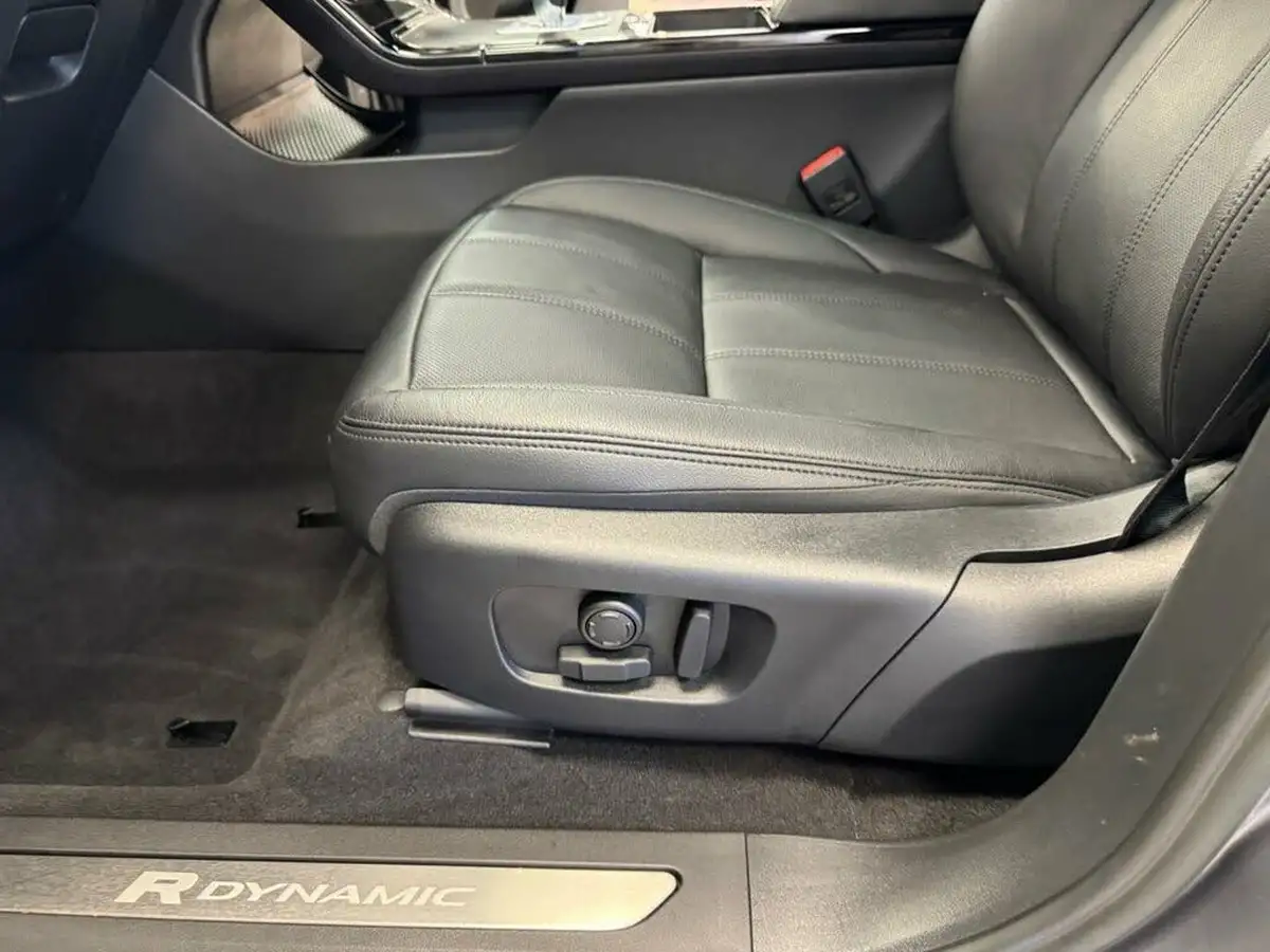 2022-land-rover-range-rover-evoque-20-d200-r-dynamic-se-big-29