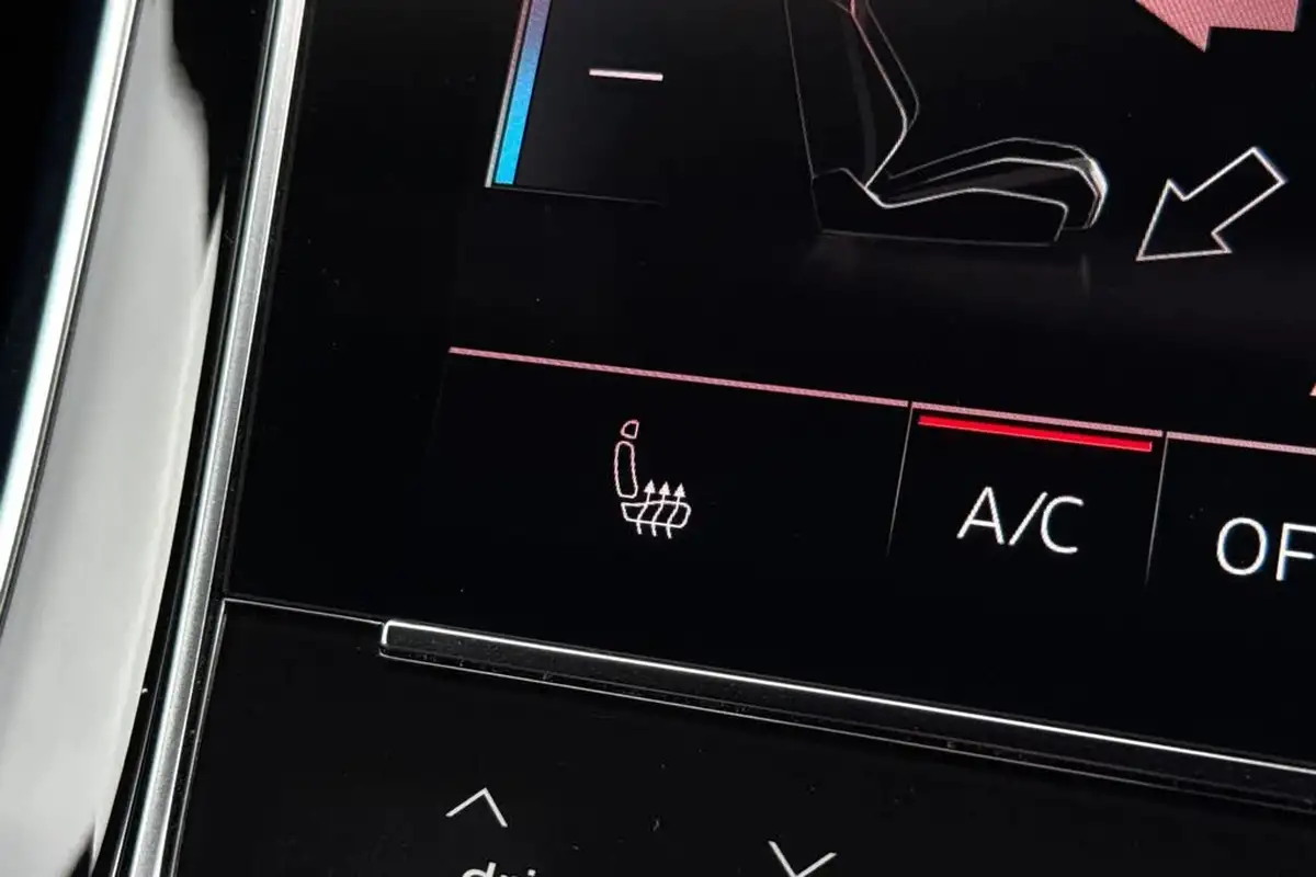 2024-audi-q8-30-55-tfsi-launch-edition-big-42