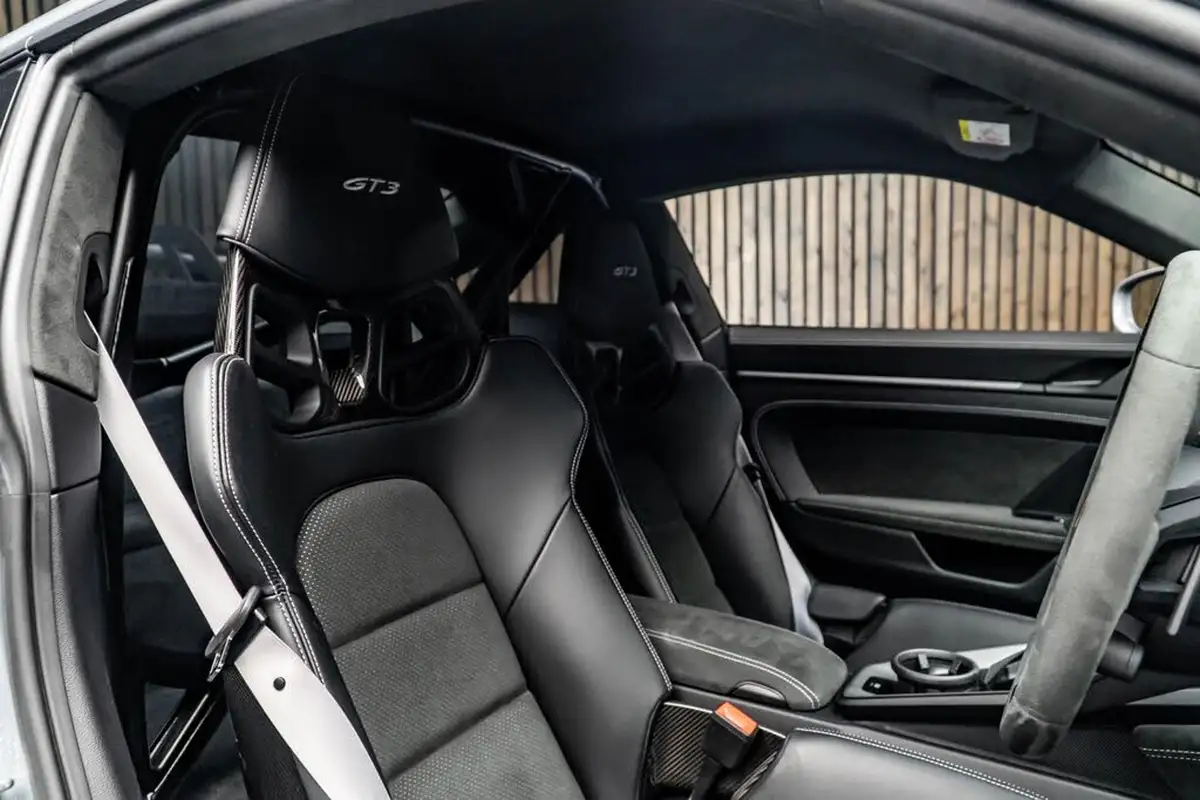 2022-porsche-911-40-gt3-rwd-pdk-big-1
