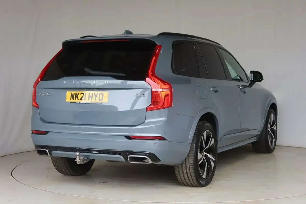 2021-volvo-xc90-20td-b5-r-design-big-21