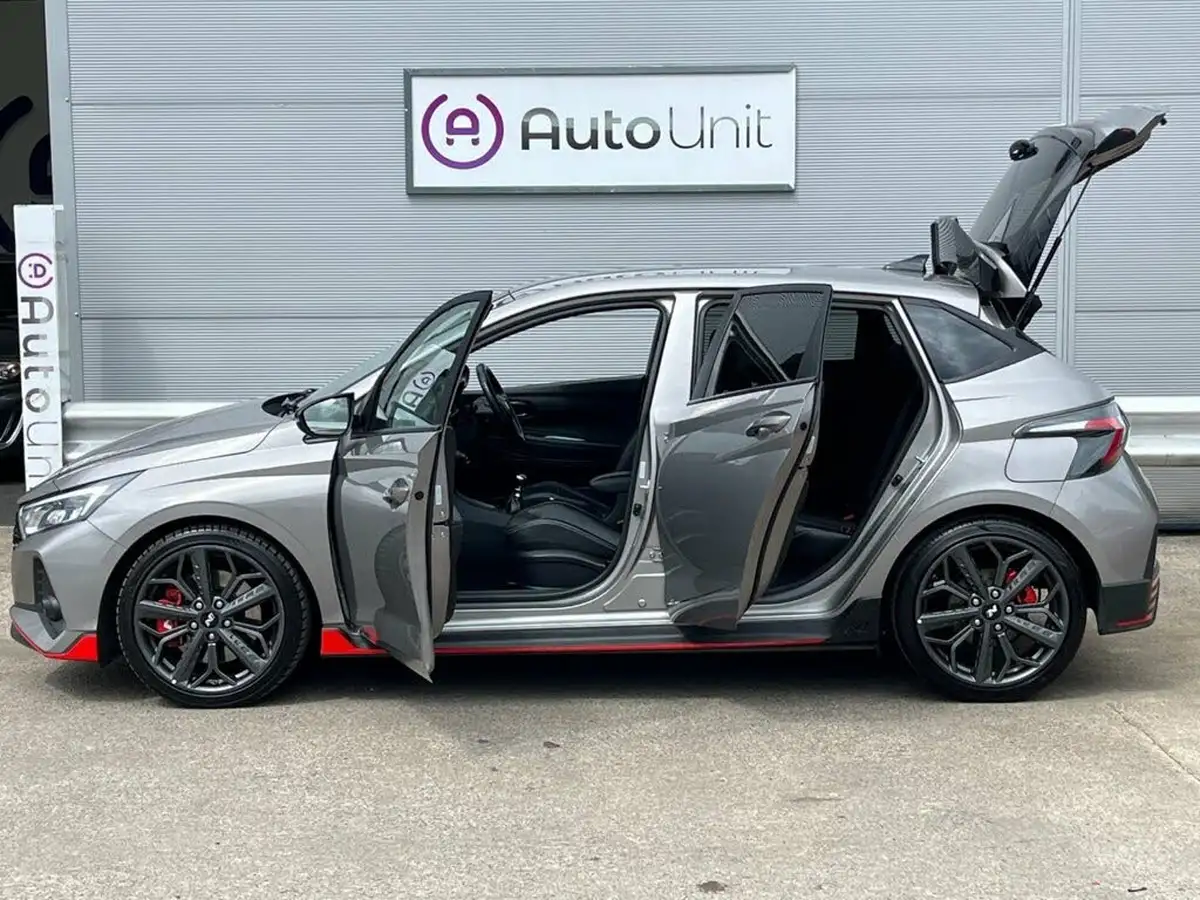 2022-hyundai-i20-n-16-t-gdi-big-17