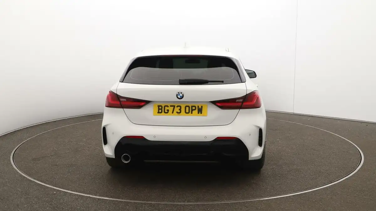 2023-bmw-1-series-15-118i-m-sport-lcp-dct-big-55