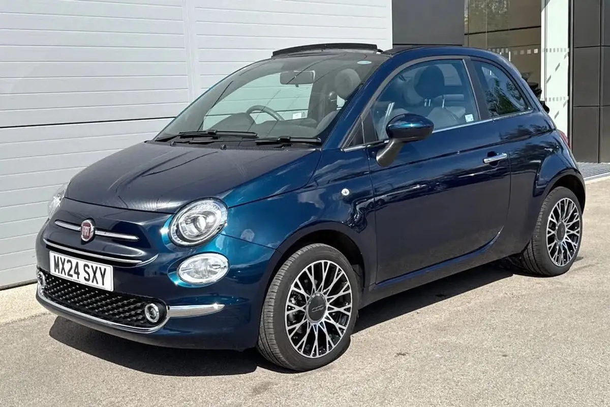 2024-fiat-500c-10-big-37