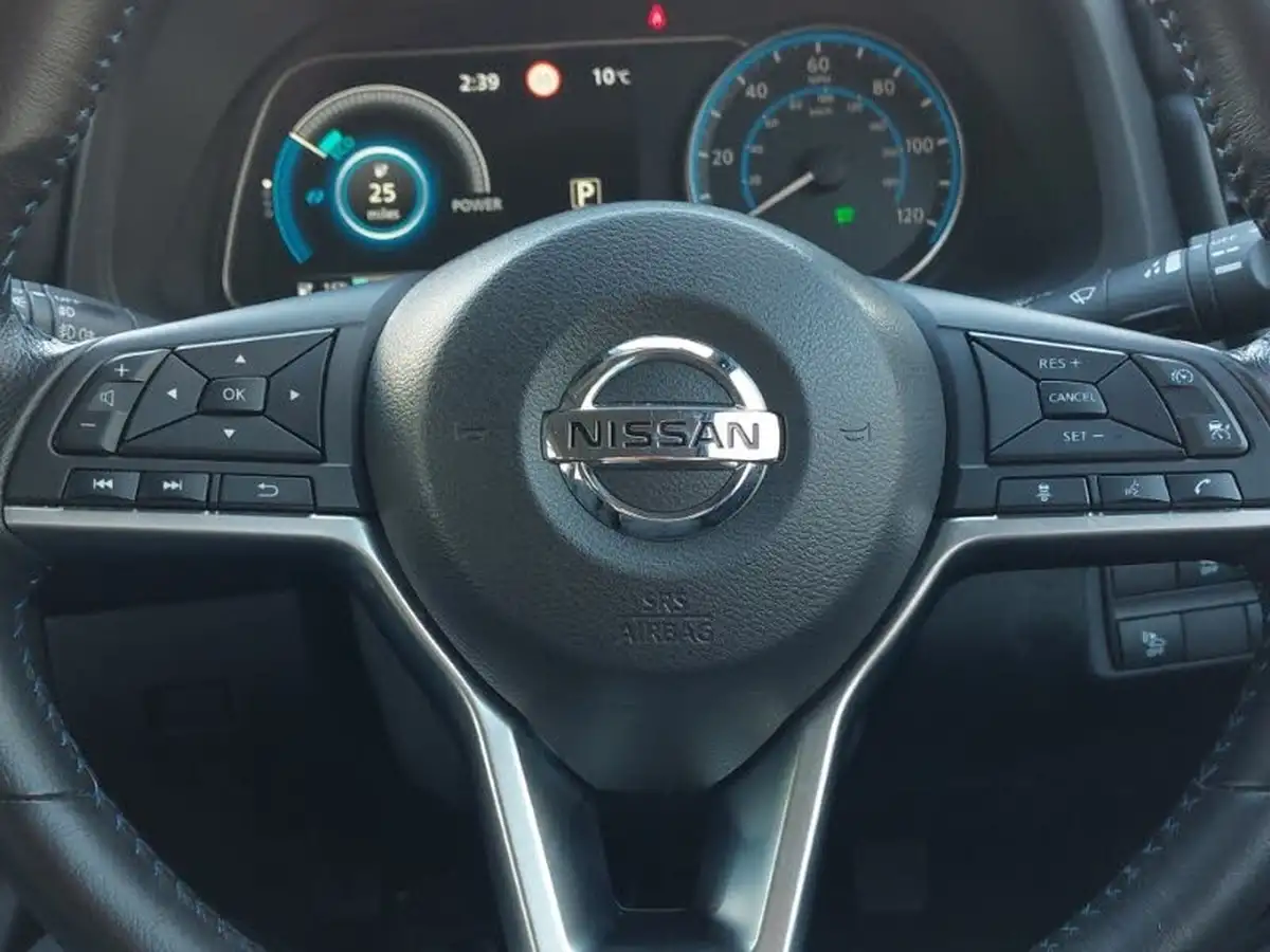 2020-nissan-leaf-e-acenta-big-18