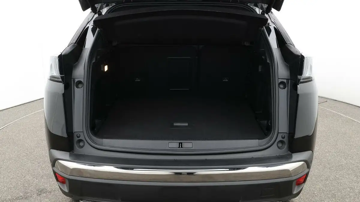 2022-peugeot-3008-suv-12-puretech-gt-premium-big-17