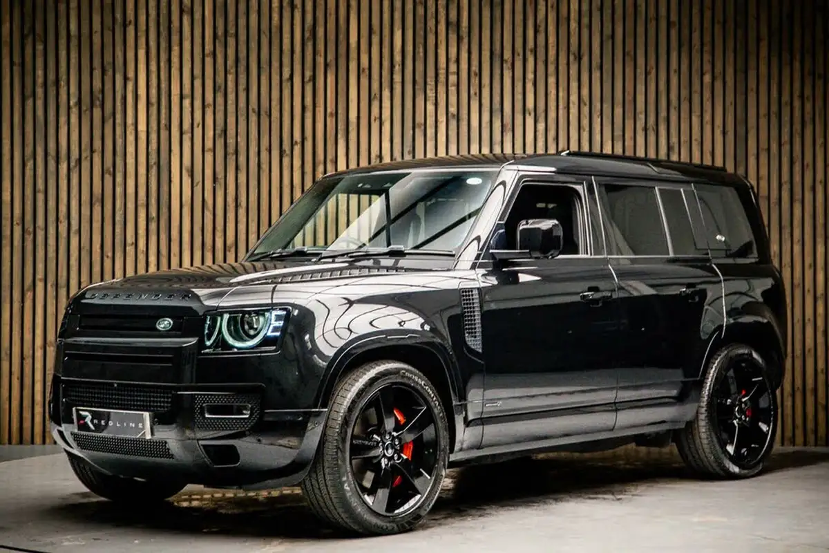 2022-land-rover-110-defender-30-p400-x-big-7