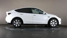 2022-tesla-model-y-e-long-range-small-62