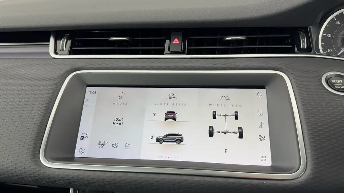 2021-land-rover-range-rover-evoque-20-p200-big-11