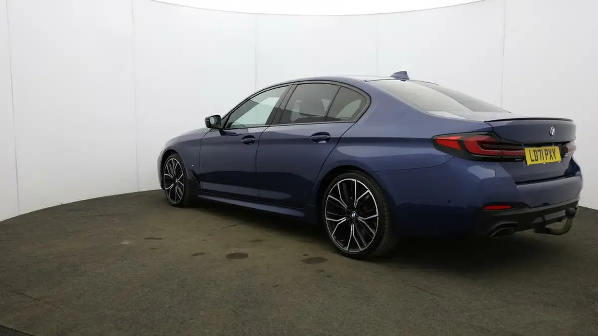 2021-bmw-5-series-20td-520d-m-sport-mht-saloon-4d-big-55