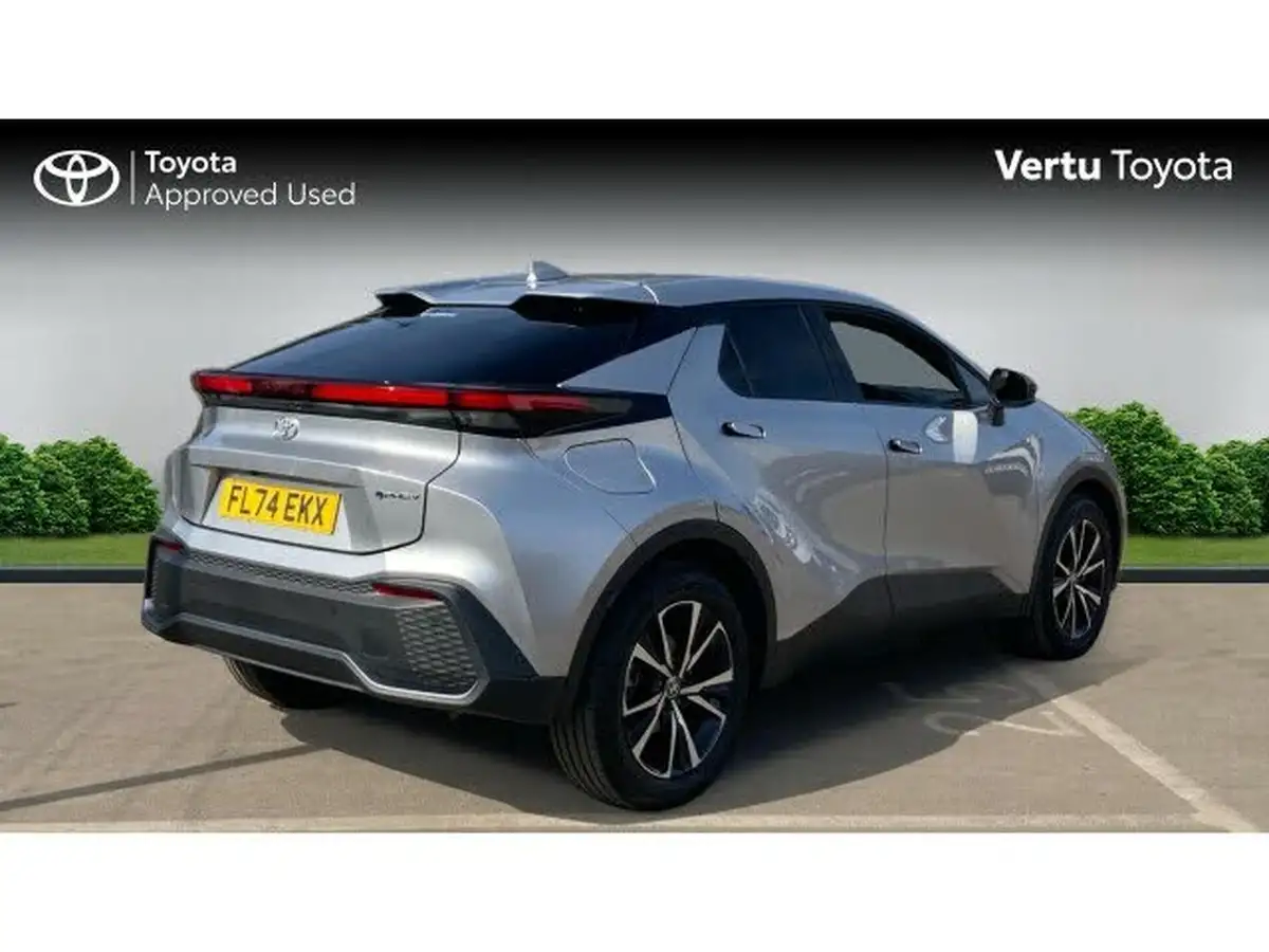 2024-toyota-c-hr-20-vvt-i-design-220bhp-plug-in-big-1
