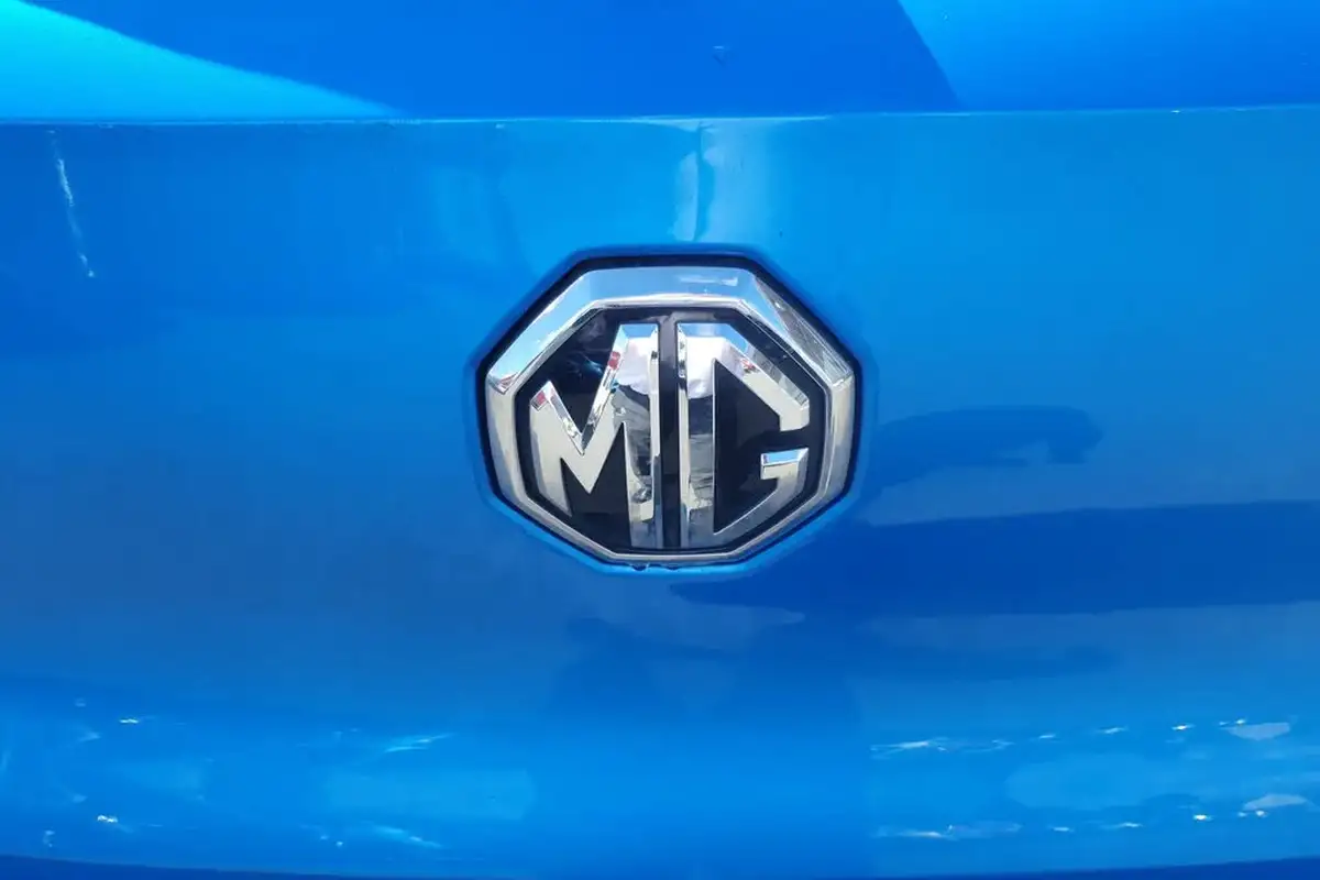 2021-mg-zs-suv-15-vti-tech-exclusive-big-17