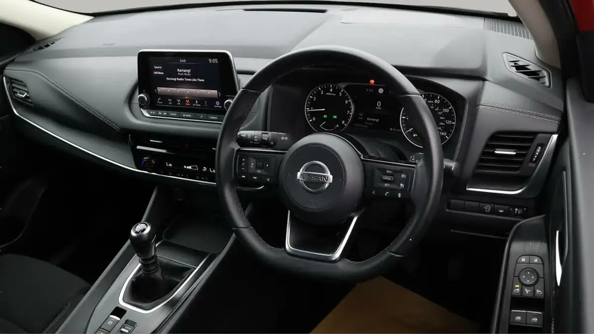 2022-nissan-qashqai-13-dig-t-acenta-premium-140ps-big-9
