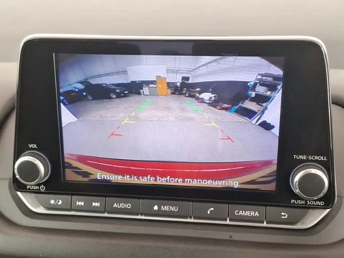 2022-nissan-qashqai-15-acenta-premium-big-18