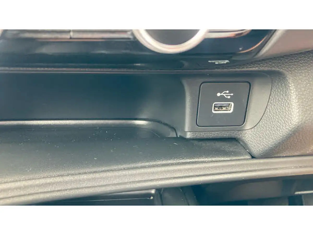 2024-honda-hr-v-15-i-mmd-elegance-big-14