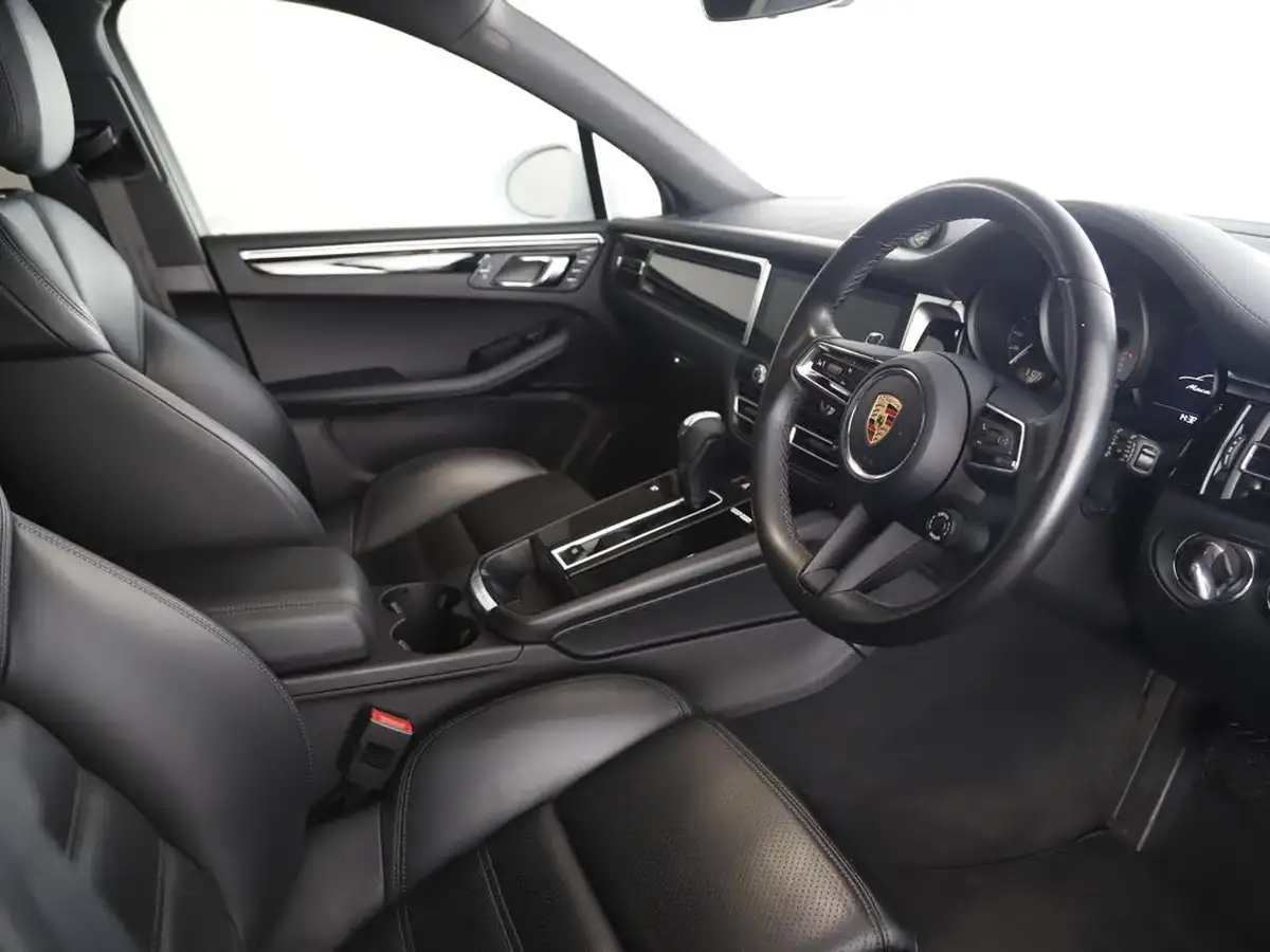 2021-porsche-macan-29-v6-s-big-38