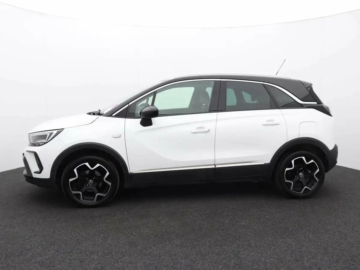 2022-vauxhall-crossland-15-ultimate-110ps-big-4