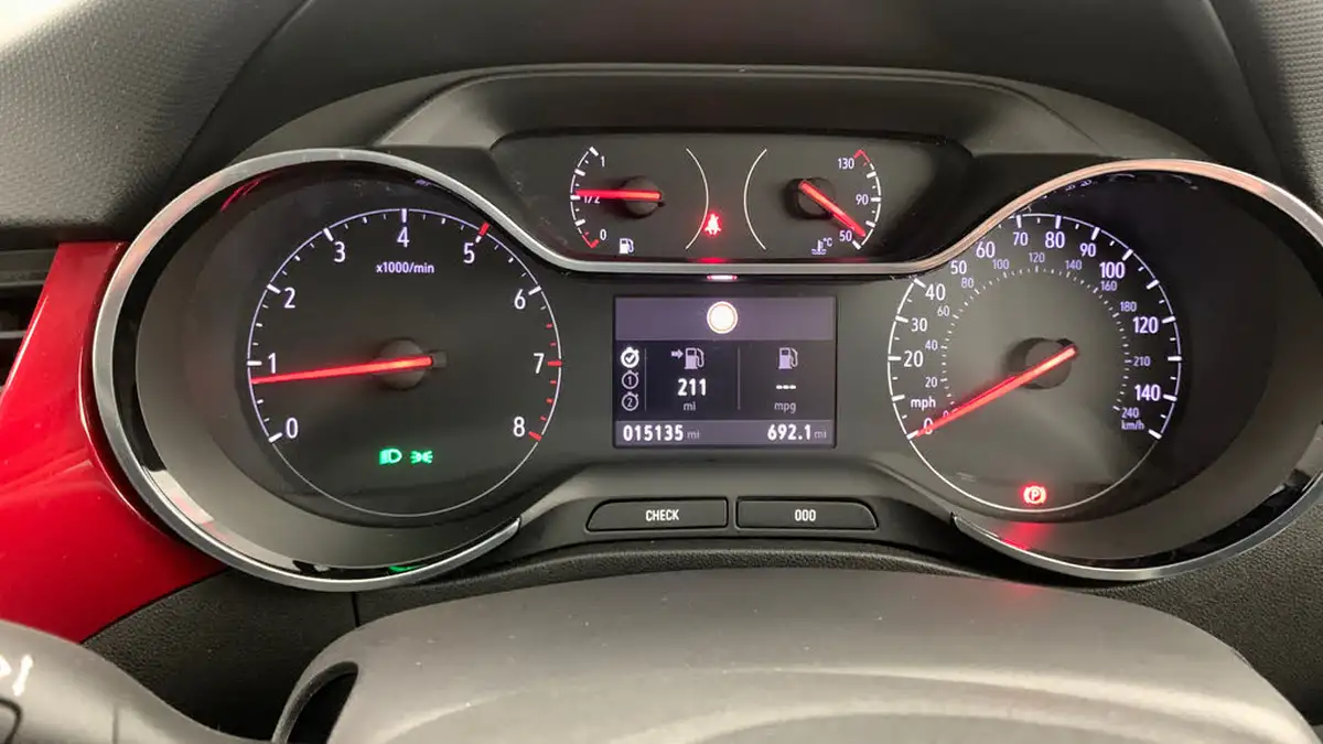 2023-vauxhall-crossland-12-gs-110ps-big-9