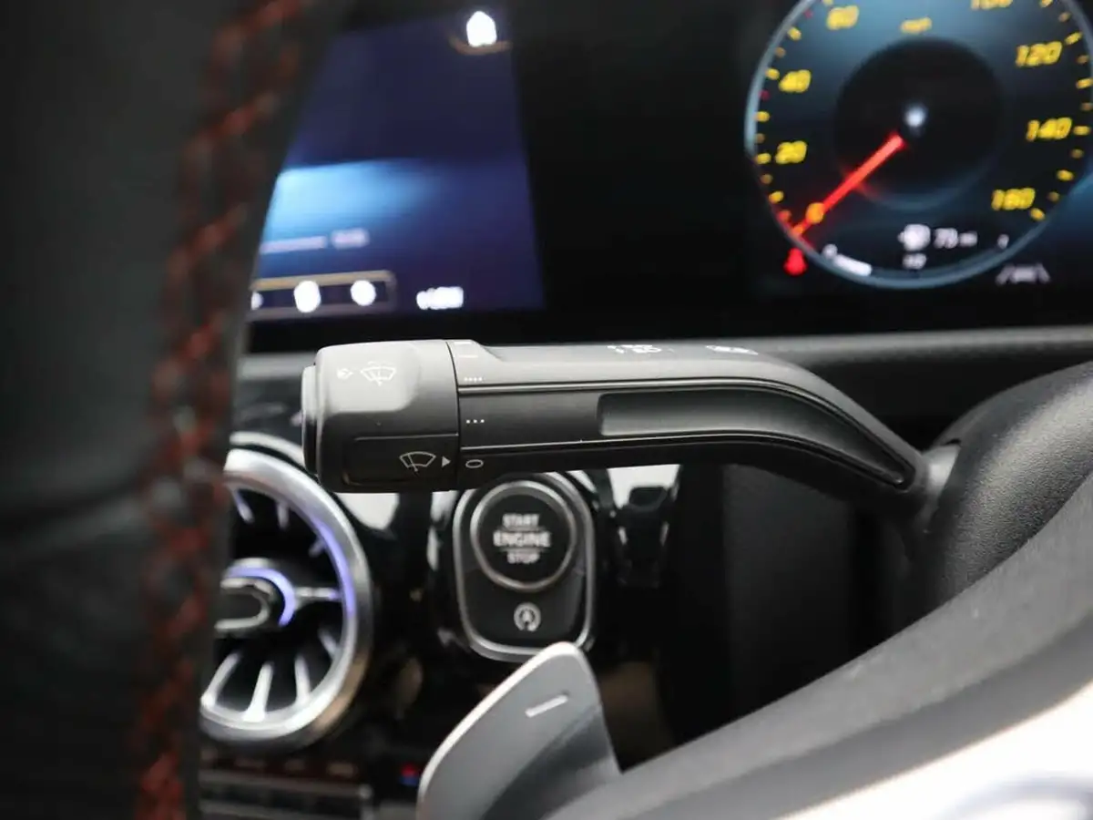 2022-mercedes-benz-cla-13-cla-180-amg-line-premium-coupe-4d-big-19