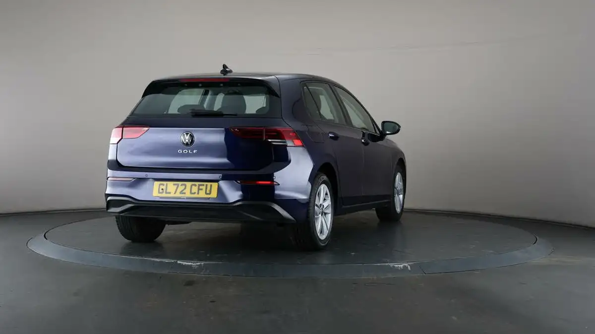 2022-volkswagen-golf-15-tsi-life-130ps-hatchback-big-68