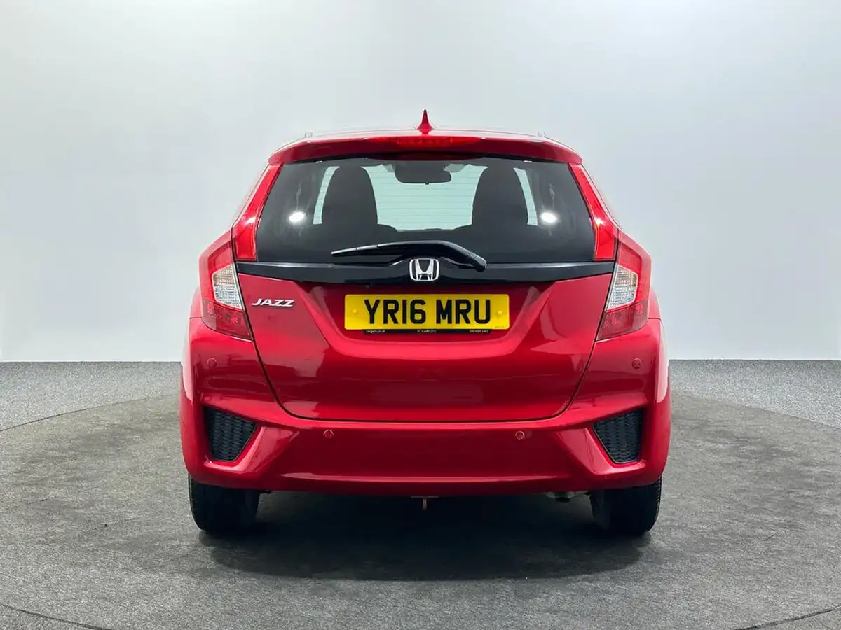 2016-honda-jazz-13-i-vtec-ex-cvt-big-6