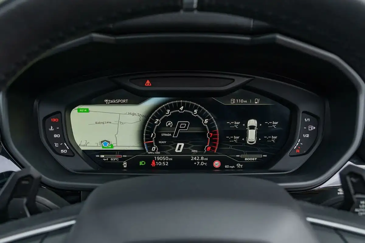 2021-lamborghini-urus-40-no-trim-big-54