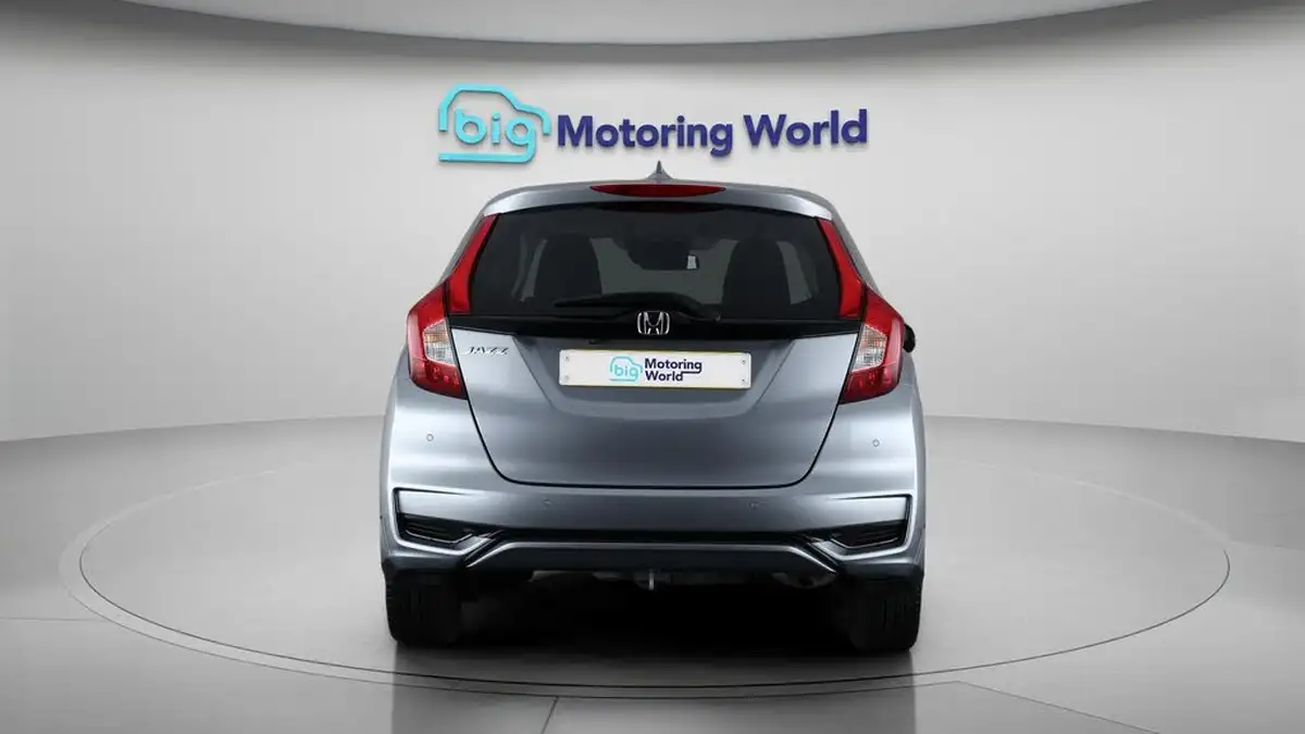 2018-honda-jazz-13-i-vtec-ex-navi-big-5