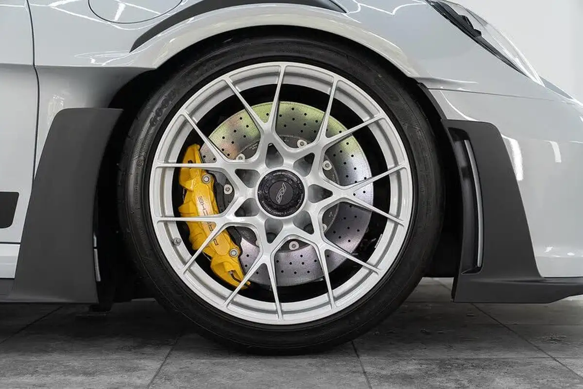 2024-porsche-911-40-gt3-rs-big-5